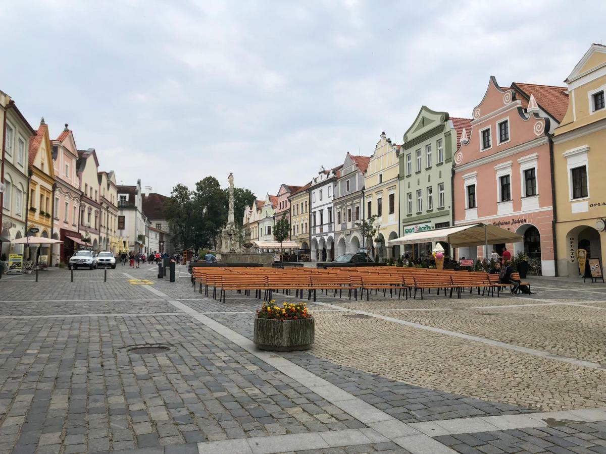 Apartman Na Lukach - Kopretina Třeboň Dış mekan fotoğraf