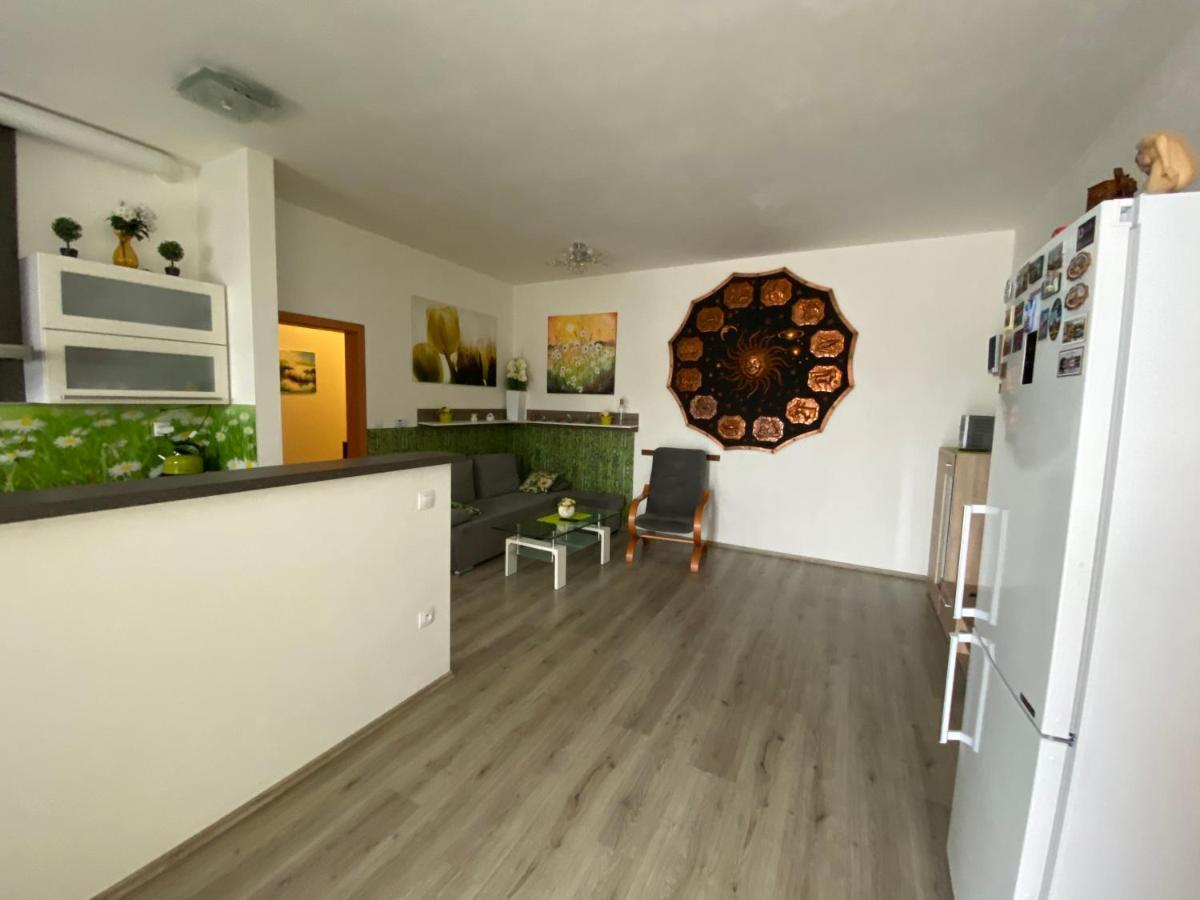Apartman Na Lukach - Kopretina Třeboň Dış mekan fotoğraf